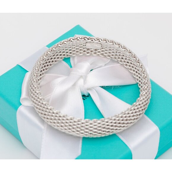 Tiffany & Co. Vintage Somerset Mesh Weave Bangle Bracelet in Sterling Silver - Picture 2 of 8